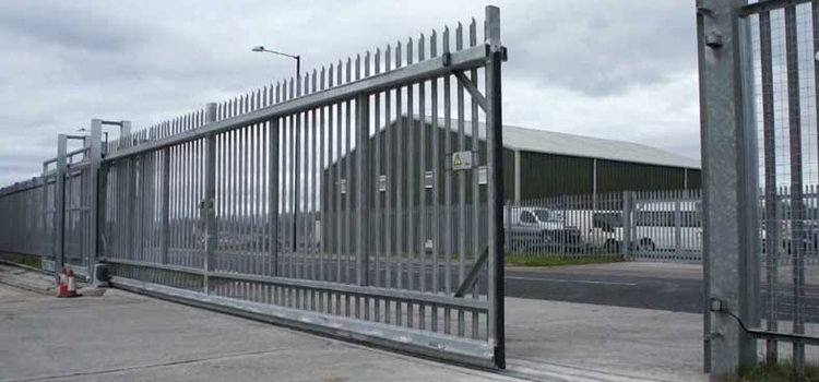 Commercial Swing Gate Repair Pico Rivera